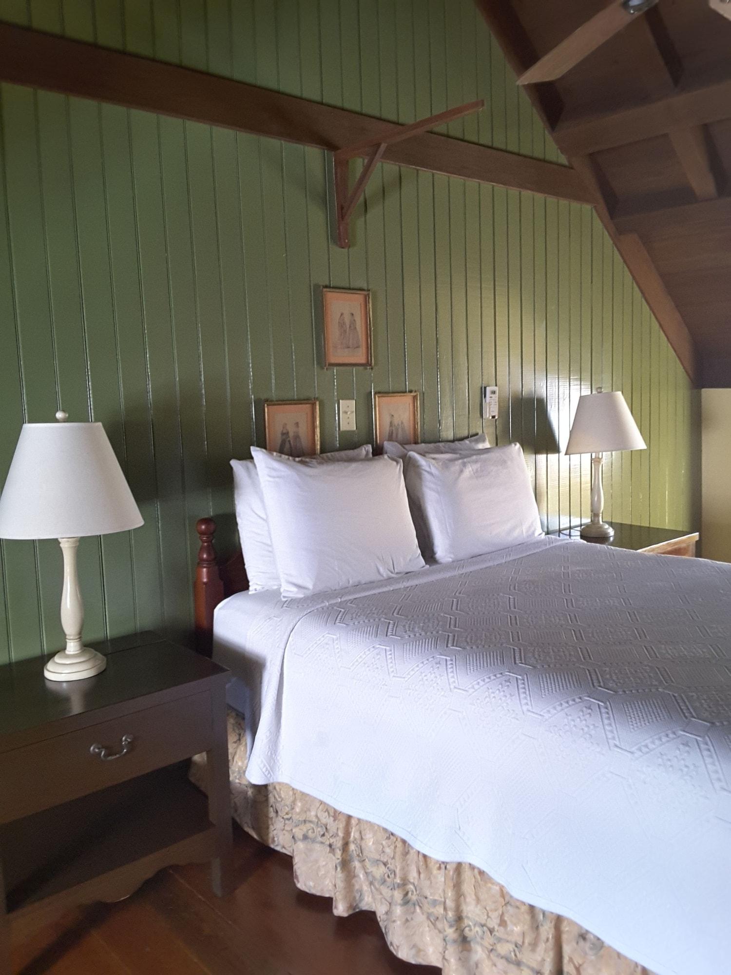 Copper And Lumber Store Hotel English Harbour Eksteriør bilde